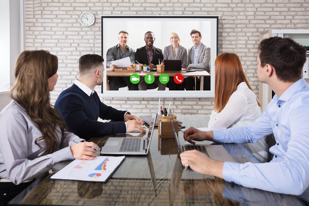 ADVANTAGES OF VIDEO CONFERENCING